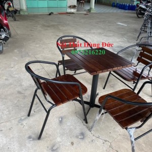 Bộ bàn ghế gỗ khung sắt cafe