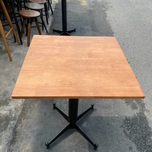 Bàn cafe chân sắt chữ thập hđ02