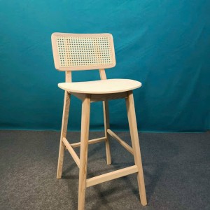 Ghế gỗ bar tựa đan mây xtm29