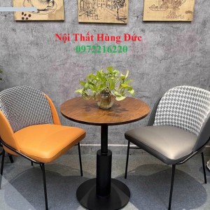 Bộ bàn ghế nệm bọc da sk16