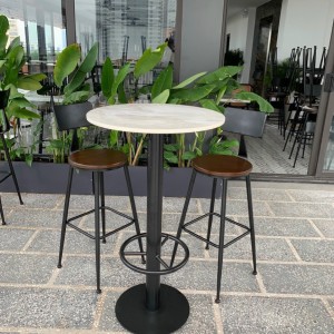 Bàn ghế bar ttt11