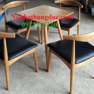 Bộ bàn ghế gỗ pul cafe
