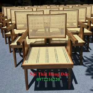 Ghế gỗ vitage tựa đan mây