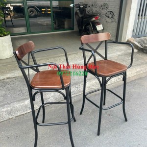 Ghế Bar khung sắt chữ x có tay cầm