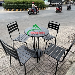 Bộ bàn ghế sắt mặt tròn tôn