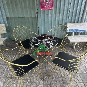 Bộ bàn ghế sắt màu đồng