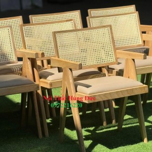 Ghế gỗ vleg tay cầm tựa đan mây vintage