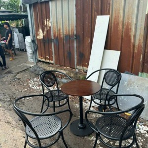 Bộ bàn ghế sắt sơn đen cafe tđ03