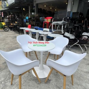 Bộ bàn ghế nhựa đúc cao cấp st01